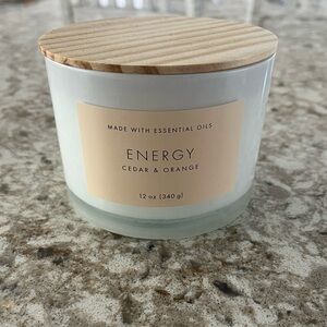 Threshold Cedar & Orange Candle with Wooden Lid